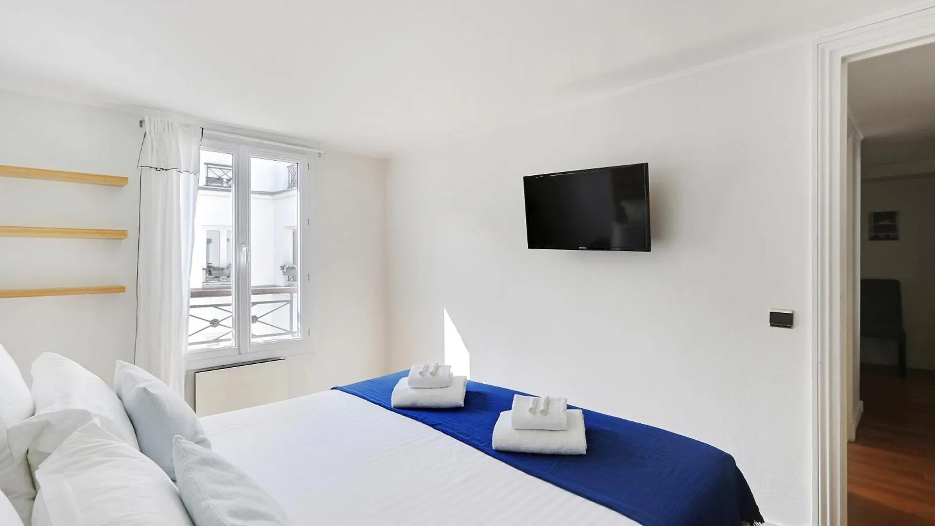 Pick A Flat'S Apartment In Champs-Elysees - Rue Ponthieu Paris France